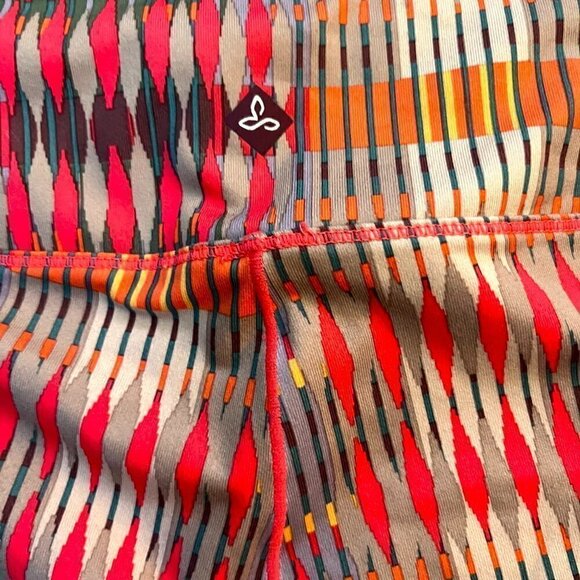 Prana Roxanne Capri Yoga Pant - EUC - Size M - - Picture 4 of 5